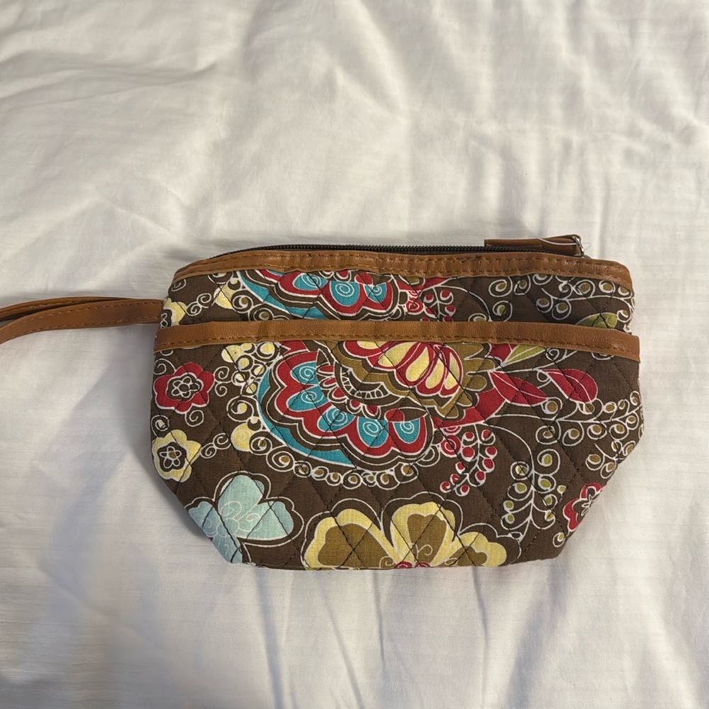 *NWOT cosmetics case. Multi color